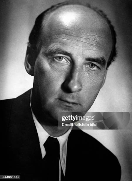 Mitscherlich, Alexander - Physician, Psychologist, Germany-+ - Photographer: Tita Binz- 1949Vintage property of ullstein bild