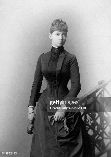 Prussia, Sophia of, Germany*14.06.1870-+nee: Princess Sophie Dorothea Ulrike Alice of Prussia- 1888- Photographer: Fritz LeydeVintage property of...
