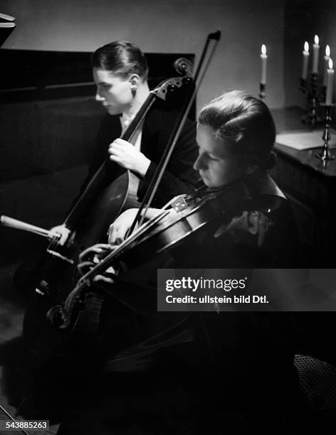 Concert at the house of professor Eta Margarethe Harich-Schneider - ca. 1939- Photographer: Hedda Walther- Published by: 'Die Dame' 23/1939Vintage...