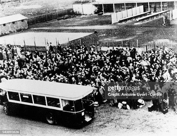 Vel d'Hiv deportation: in the night of 15th and 16th July 1942, 9000 policemen and French officers arrested in Paris and in the suburbs 12884 Jews...