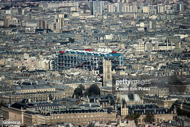 The contemporary architecture of the Centre Georges Pompidou, also called Beaubourg, contrasts with the architecture of such monuments as the Sainte...