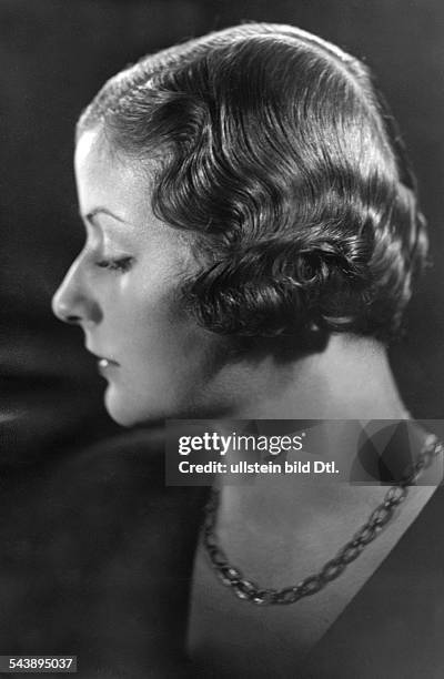 Brunhilde Ritschel 197 Brunhilde Stock Photos, High-Res Pictures, and Images - Getty Images