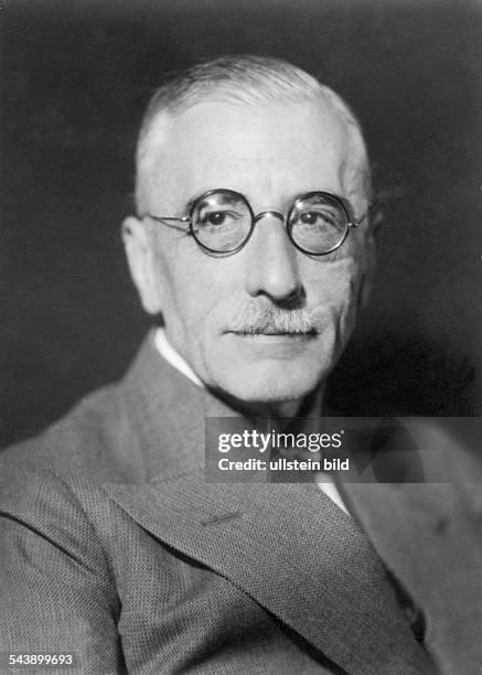 16 Wilhelm Von Gayl Photos & High Res Pictures Getty Images