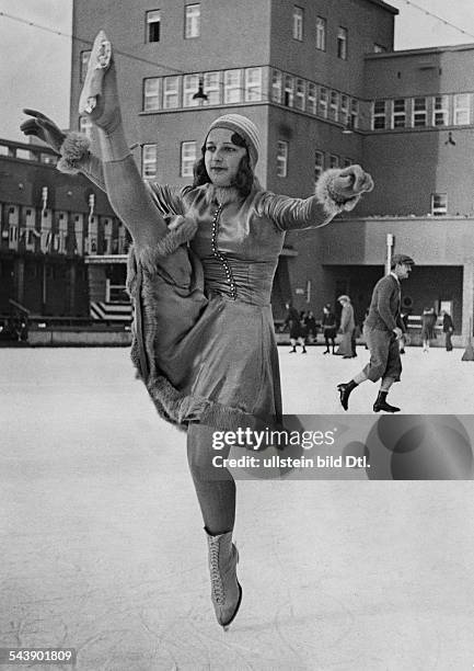 Edel Randem Randem Photos and Premium High Res Pictures - Getty Images