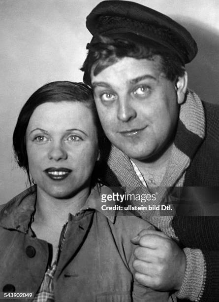 Speelmanns, Hermann - Actor, Germany*14.08..1960+- with Berta Helene Drews in the play 'Die Ehe' by Doebelin - Photographer: Theodor Fanta- Published...