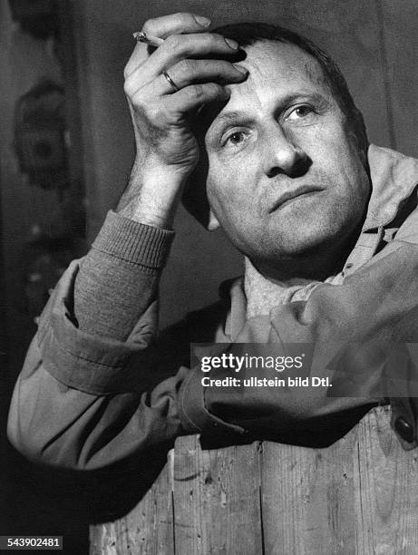 80 Hans Lietzau Stock Photos, HighRes Pictures, and Images Getty Images