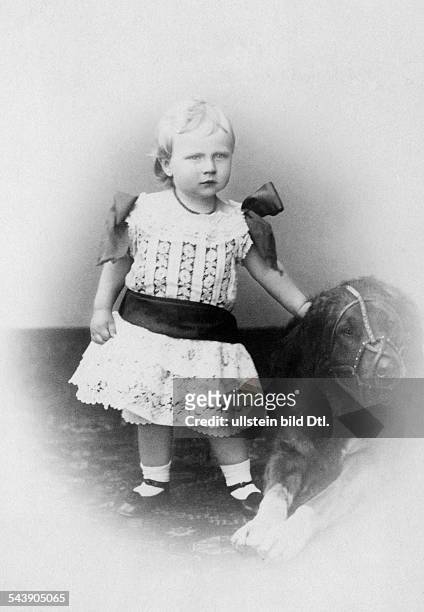 Prussia, Prince August Wilhelm of, Germany*29.01.1887-+ - Photographer: Selle & Kuntze- 1888Vintage property of ullstein bild