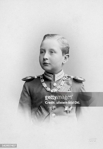 August Wilhelm, Prince of Prussia*29.01.1887-+- son of the last German Emperior - Photographer: Schaarwächter- 1898Vintage property of ullstein bild