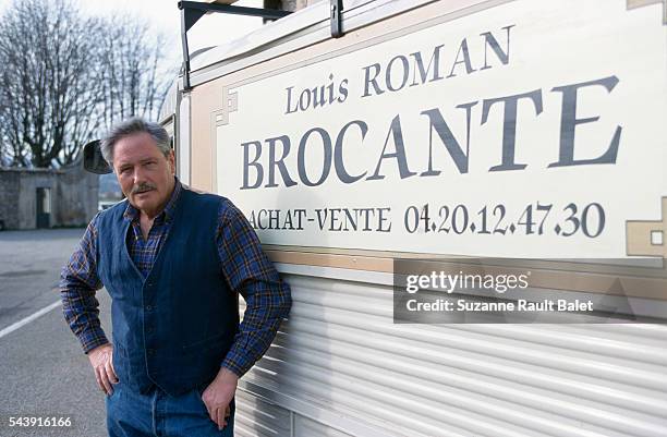 French actor Victor Lanoux on the set of television series Louis la Brocante.