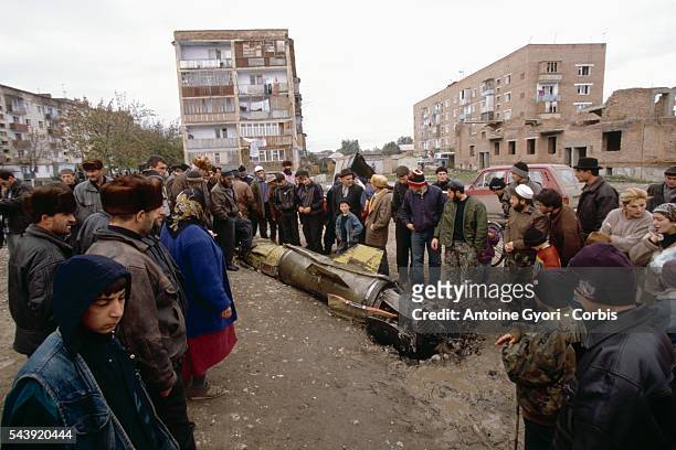 Missile sent by the Russian army to the suburbs of Grozny.