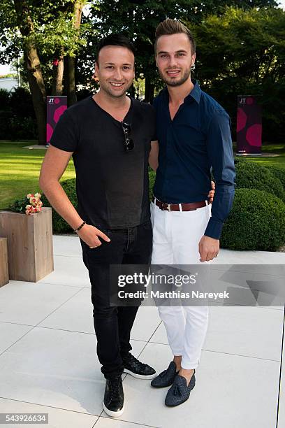 David Rikert 211 David Reichert Photos & High Res Pictures - Getty Images