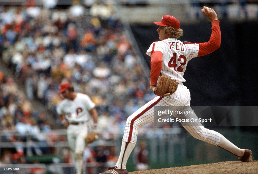 Rob Reed Philadelphia Ron Reed of the Philadelphia Phillies pitches during an Major League ...