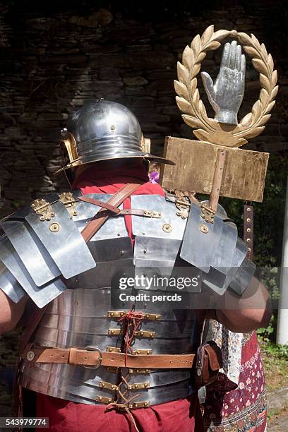 Spaulde Spaulder Photos and Premium High Res Pictures - Getty Images