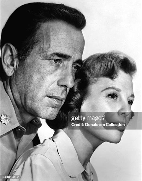 Actors Humphrey Bogart and June Allyson pose for a publicity still for the MGM film 'Battle Circus' in 1953 in Los Angeles, California.