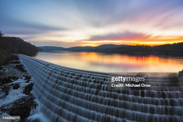 sunrise new croton dam - westchester county stock pictures, royalty-free photos & images