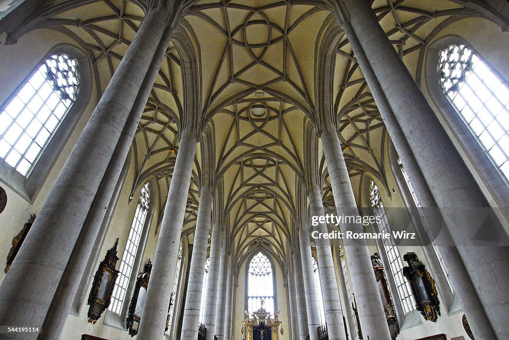Gothic Hall Church Interior High-Res Stock Photo - Getty Images