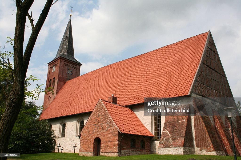 Deutschland, SchleswigHolstein, Bornhöved Die Vicelinkirche St