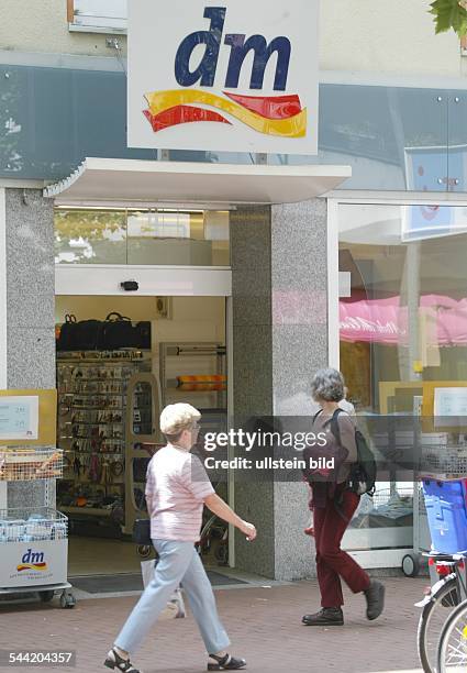 Dm Mainz 334 Dm Drogerie Photos & High Res Pictures - Getty Images