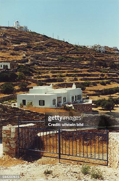 Griechenland, Griechische Inseln, Kykladen, Insel Sifnos, Terrassenfelder