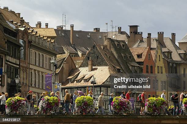 Strasbourg Straßburg : Altstadt Pont du Corbeau