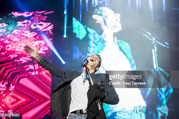 Marc Anthony performs in concert at the RCD Español stadium on July 1, 2016 in Barcelona, Spain.