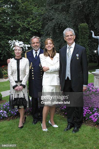 Dreharbeiten zu "Eine Prinzessin zum Verlieben": Gudrun Landgrebe, Thomas Fritsch, Muriel Baumeister und Ilja Richter