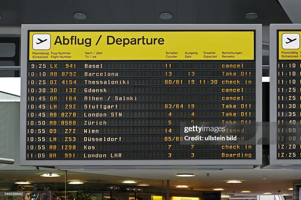 Flughafen Berlin Tegel Ankunft Abflug Parken www.gettyimages.at