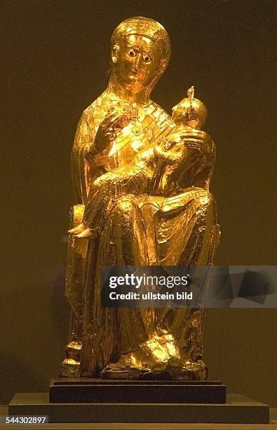 Deutschland, Nordrhein-Westfalen, Essen: Dom zu Essen - Goldene Madonna.