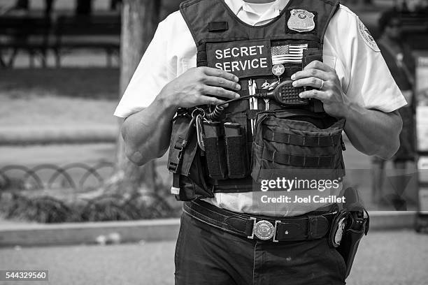 Secret Service Operator 494 Armed Us Secret Service Stock Photos, High-Res Pictures, and Images ...