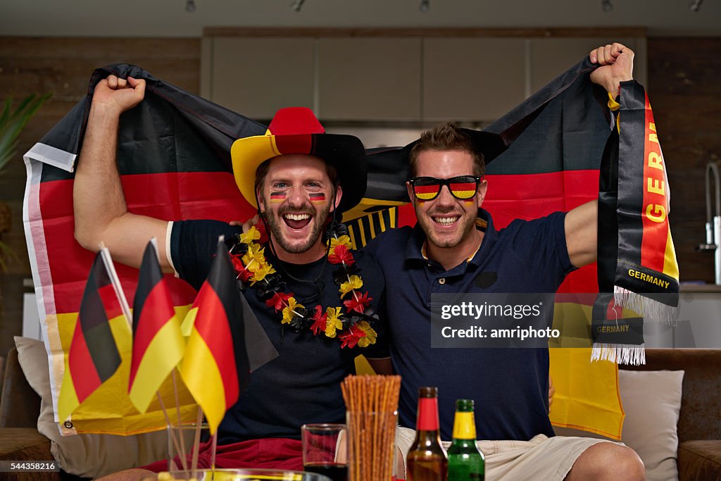 Zwei Deutsche Fußball-fans