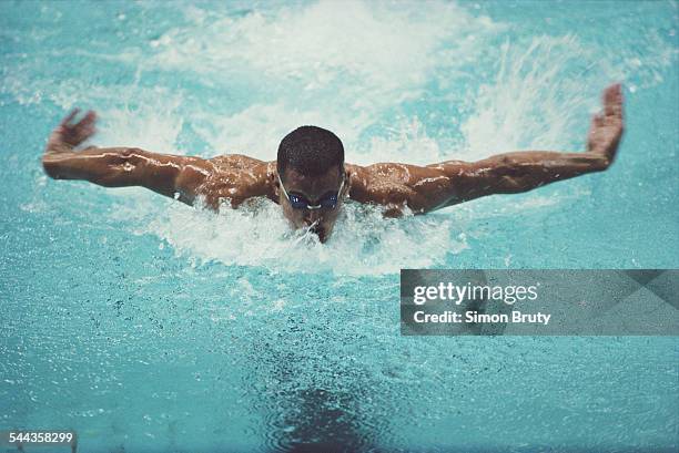 Matt Biondi of the United States swimming in the Men's 100 metres Freestlye final on 22 September 1988 during the XXIV Summer Olympic Games at the...
