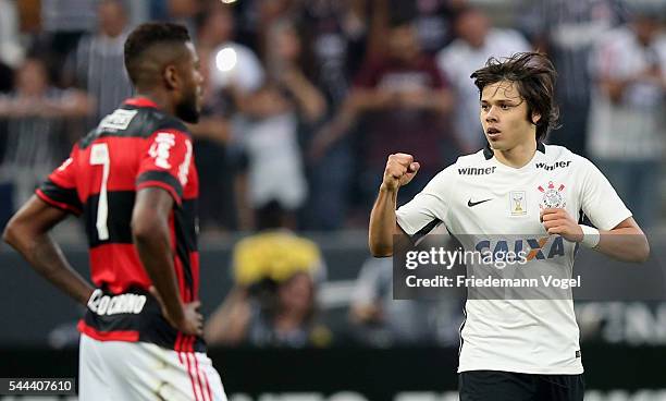 Angel Romero of Corinthians celebrates scoring the first goal during the match between Corinthians and Flamengo for the Brazilian Series A 2016 at...