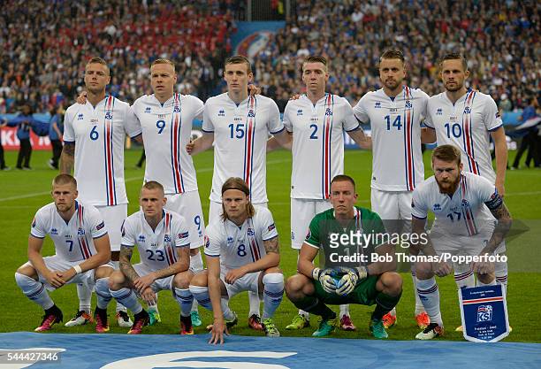 Iceland pose for a team group before the UEFA EURO 2016 quarter final match between France and Iceland at Stade de France on July 3, 2016 in Paris,...