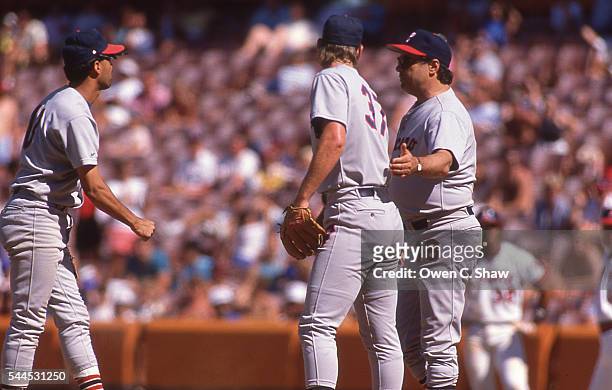 Jim Fregosi of the Chicago White Sox circa 1988 makes a pitching change in a game against the California Angels at the Big A in Anaheim, California