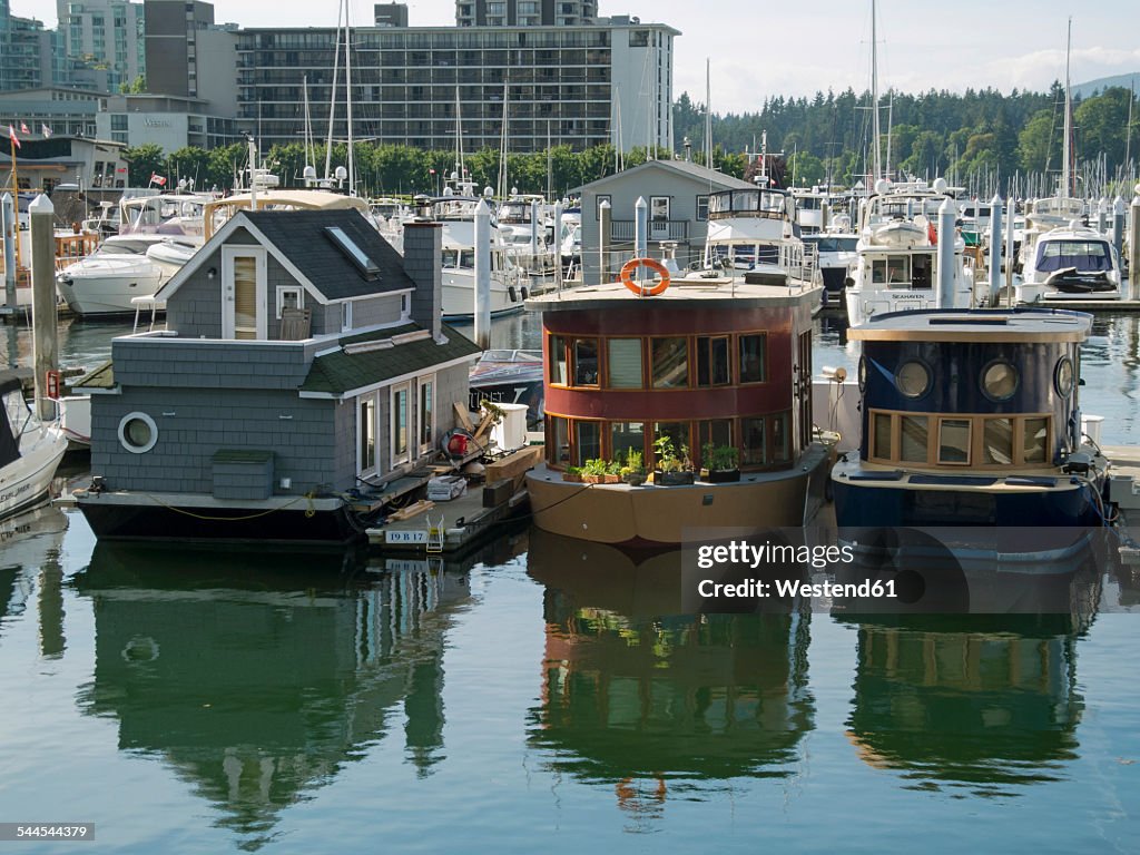 Canada, British Columbia, Vancouver, Harbour with house boats