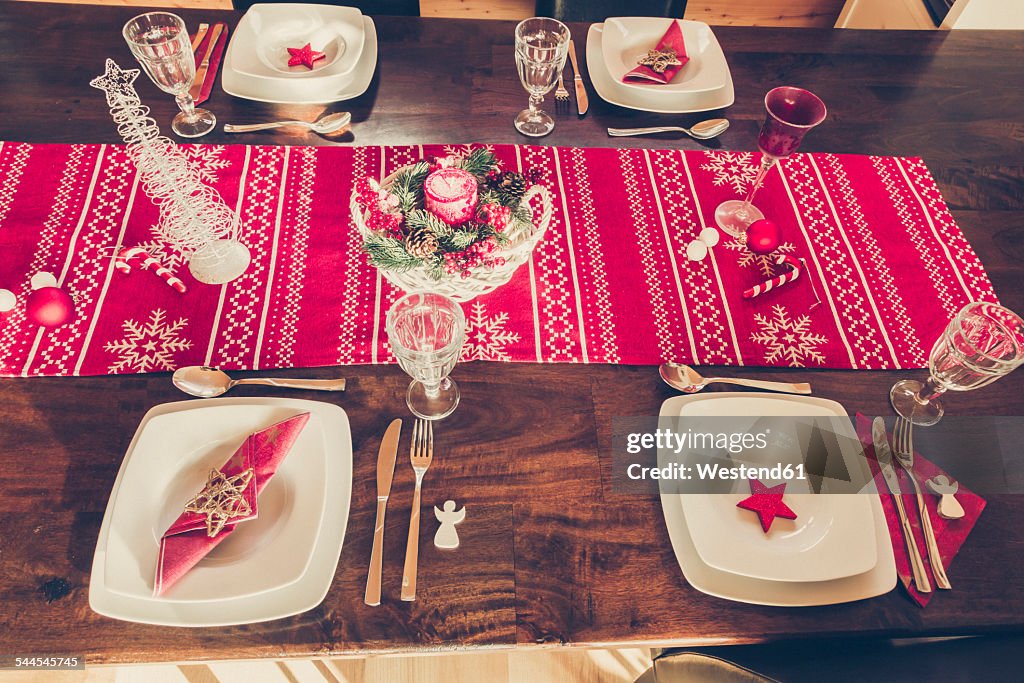 Laid dining table with Christmas decoration