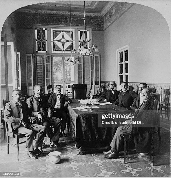 23 Estrada Palma Stock Photos, HighRes Pictures, and Images Getty Images