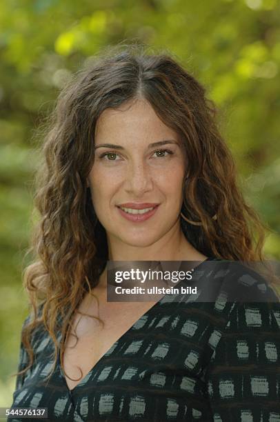 146 Clelia Sarto Stock Photos High Res Pictures And Images Getty Images 146-clelia-sarto-stock-photos-high-res-pictures-and-images-getty-images