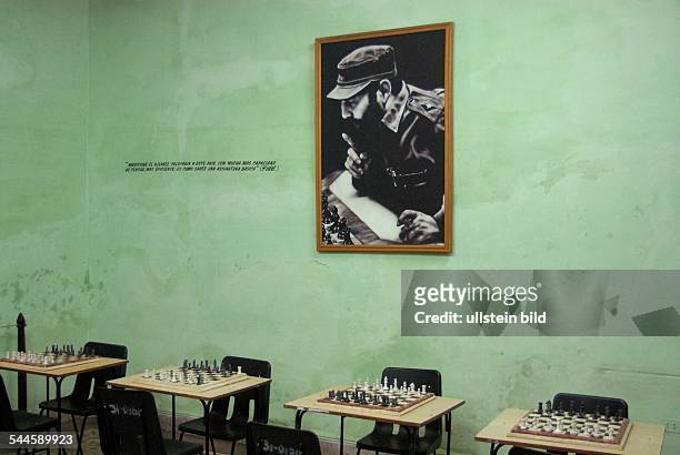 13 fotos de stock e banco de imagens de Zum Chess Game - Getty Images