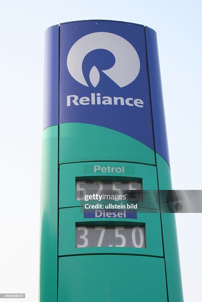 Indien, Reliance Tankstelle