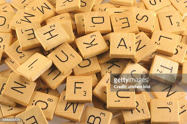 Scrabble, Scrabblesteine mit Buchstaben