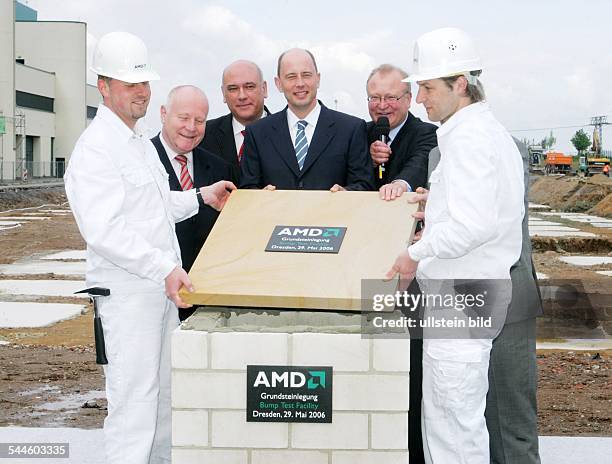 Wolfgang Tiefensee, Politiker, SPD, D - Bundesverkehsminister, Thomas Jurk , Wirtschaftsminister von Sachsen, Georg Milbradt Ministerpräsident von...