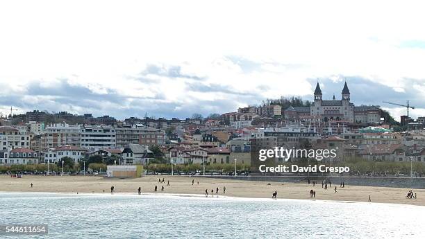 postcard of san sebastian, spain - david concha stock-fotos und bilder