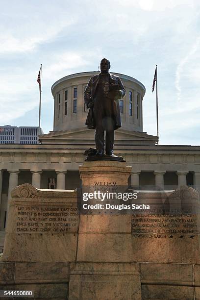 president william mckinley memorial and statue, columbus, ohio, usa - awards arrivals stock pictures, royalty-free photos & images