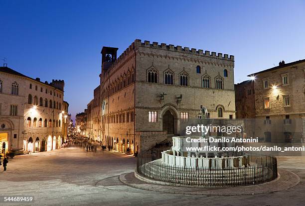 perugia, piazza iv novembre at twilight - perugia stock pictures, royalty-free photos & images