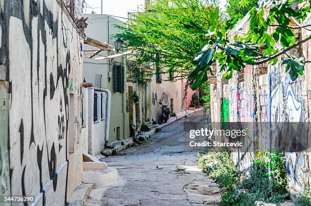 plaka neighborhood in athens, greece - plaka greek cafe stock pictures, royalty-free photos & images