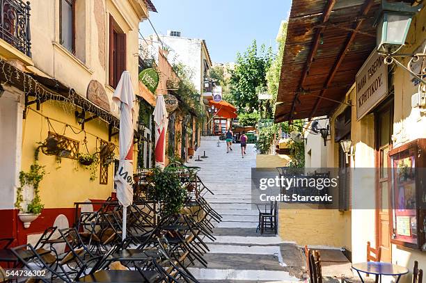 plaka neighborhood in athens, greece - plaka greek cafe stock pictures, royalty-free photos & images