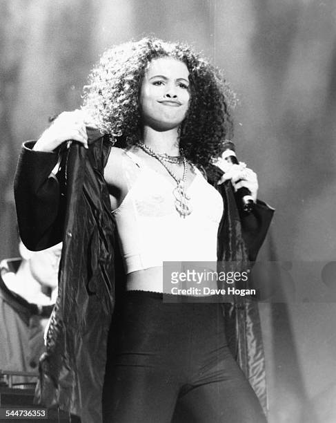 Singer Neneh Cherry performing on stage at the Smash Hits Awards in London, October 29th 1989.