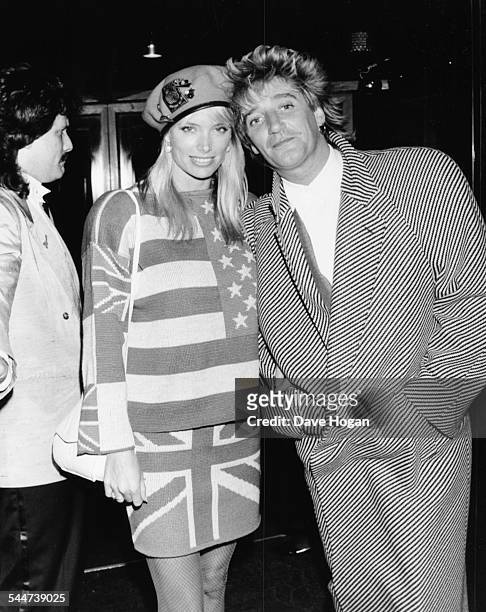 Singer Rod Stewart and model Kelly Emberg at Stringfellows nightclub in London, September 18th 1986.