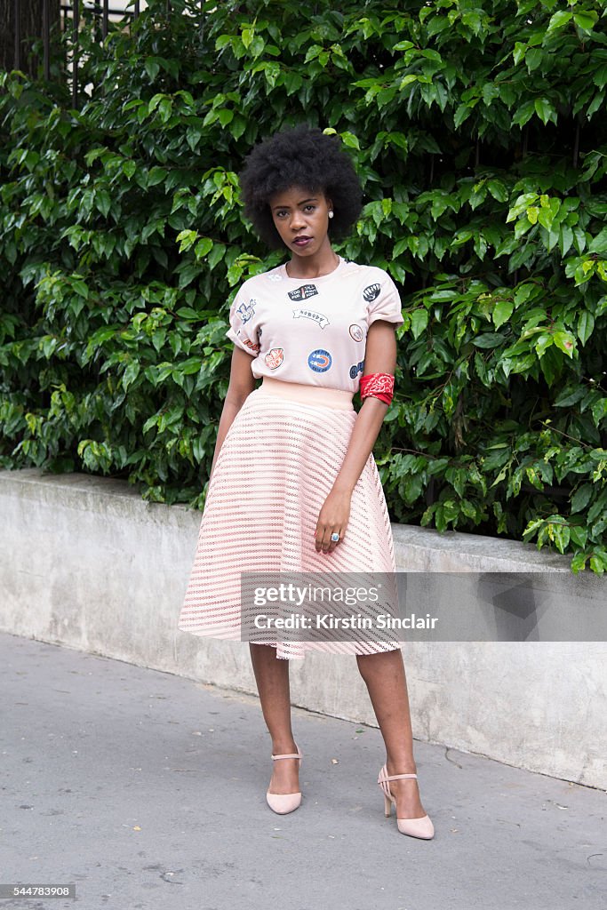 Street Style - Day 1 - Paris Fashion Week : Haute Couture A/W 2016